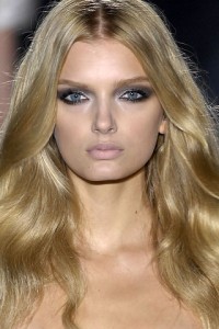 длинные волнистые локоны